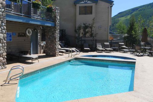Outdoor Community Pool
