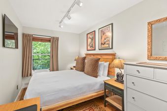 Durant Condominiums Unit A101