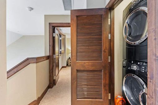 In-residence Washer and Dryer