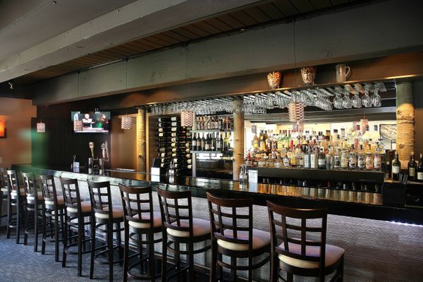 The Edge Restaurant & Bar