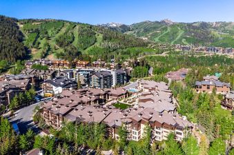 04 The Chateaux Deer Valley