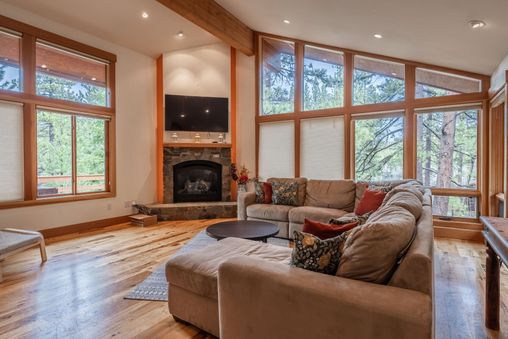 Multiple Fireplaces