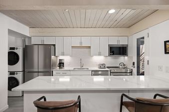 Chateau Roaring Fork 7