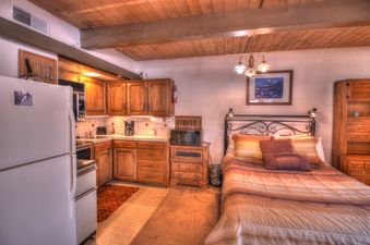 Aspenwood Standard Studio