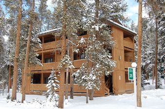 Hi Country Haus 2501