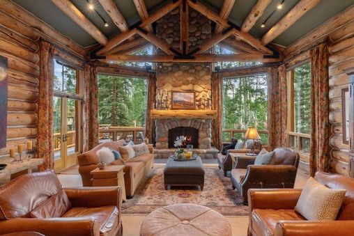 Multiple Fireplaces