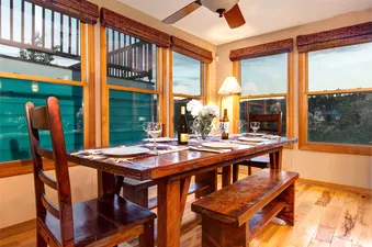 09 Abode on Woodside