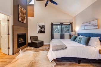15 Master Bedroom