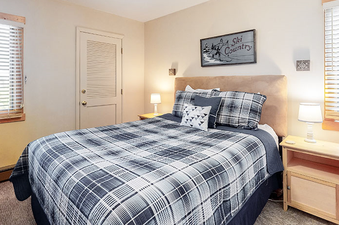 Ski Inn Condominium 333
