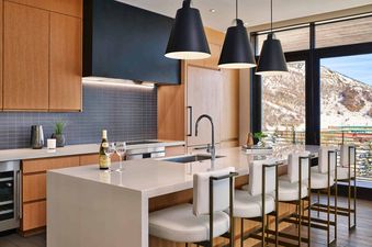 One Snowmass East 307