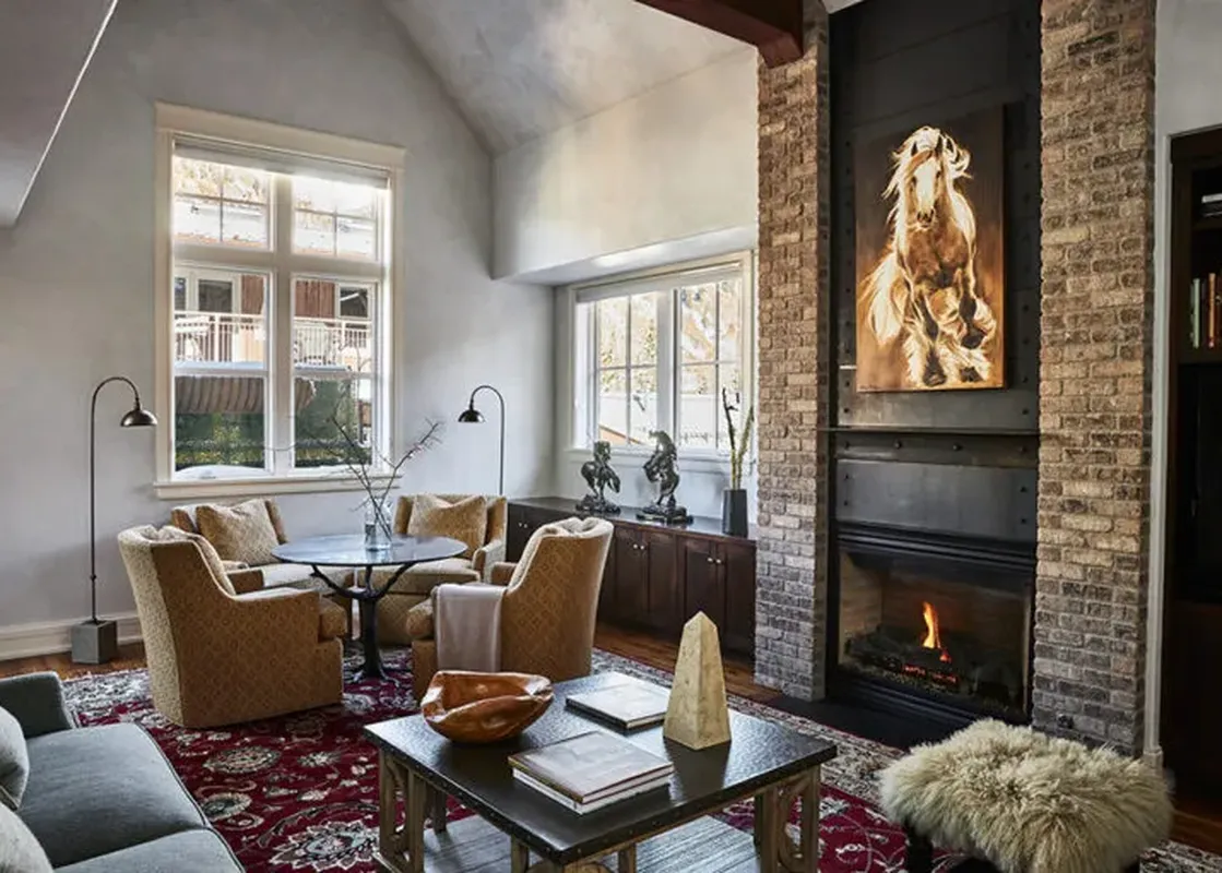 01 Slopeside Residence C301