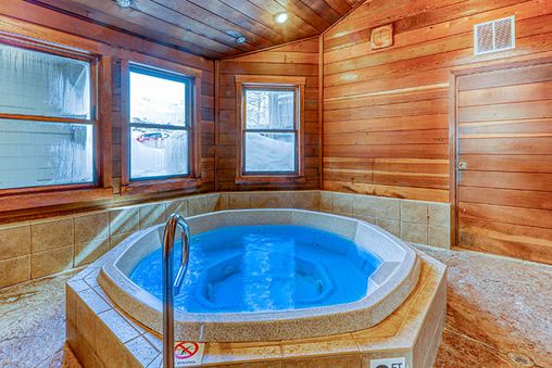 Hot tub (Shared)