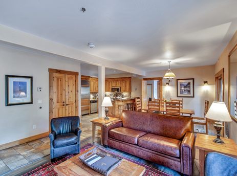 Mountain Lodge Two Bedroom Deluxe Condo