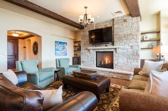5 Living Room
