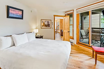06 Lodge at Steamboat D102