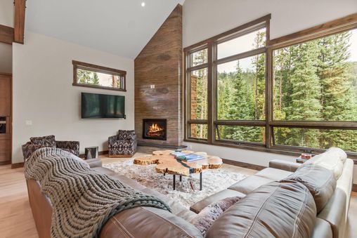 Multiple Fireplaces