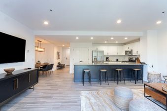Bear Creek Lodge 207A