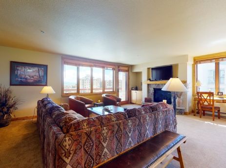 Torian Plum Creekside 417