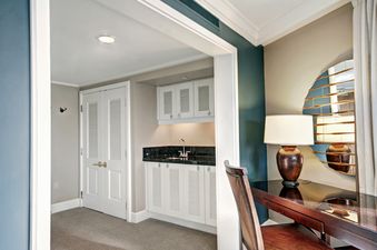 Lodge at Vail Luxury Hotel King