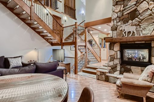 Multiple fireplaces