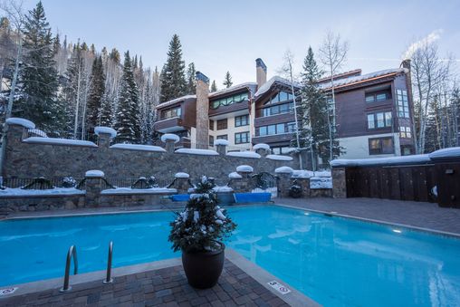 Outdoor Community Pool
