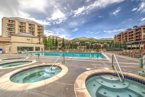 Seven hot tubs (Shared)