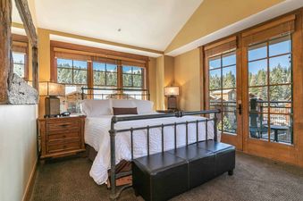 Iron Horse Lodge South 502