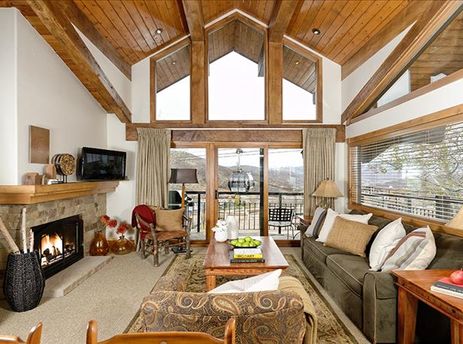Crestwood One Bedroom Loft Premier