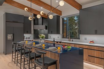 Blue Valley Chalet