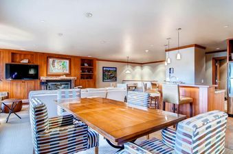 06-village-hall-4-dining-2