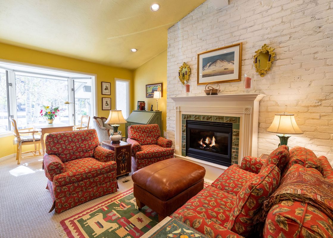 vail trails chalets 8 interior living b