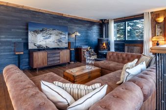 Iona Living Area