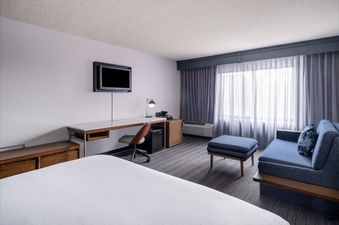 Courtyard Salt Lake City Airport Larger Guest Room