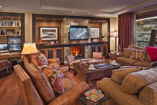 Gas fireplaces and communal fire pit