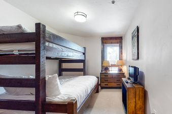 14 BlueSky Breckenridge 405