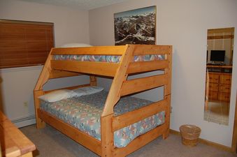 Hi Country Haus 2201