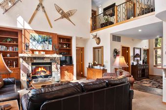 Enclave 217 at Beaver Creek Living Room