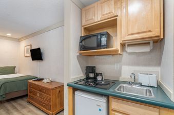 Mountainside Inn 407