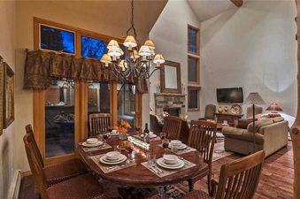 Chalet Punto in Arrowhead Village