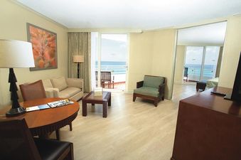 Hotel Riu Palace Antillas Guest Room