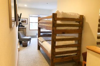 Bear Creek Lodge 209C