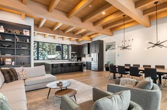 02 Black Shamrock Chalet