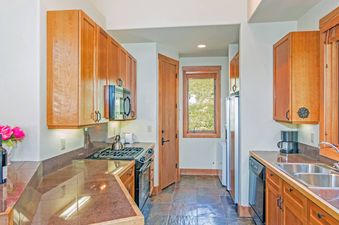 6kitchen 0