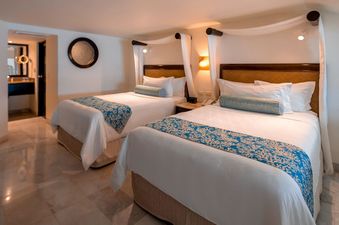 03 Cozumel Palace Superior Loft Suite